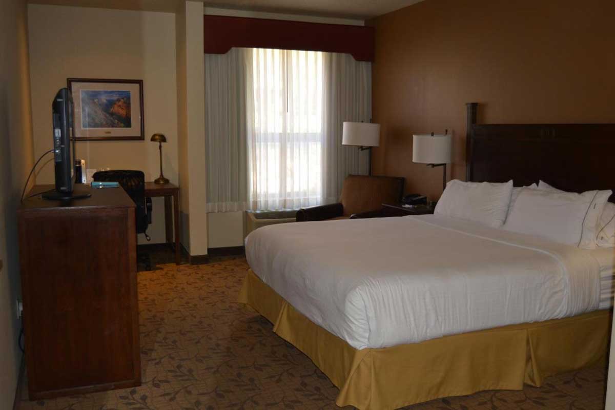 Hyatt Place Springdale, formerly the Holiday Inn Express