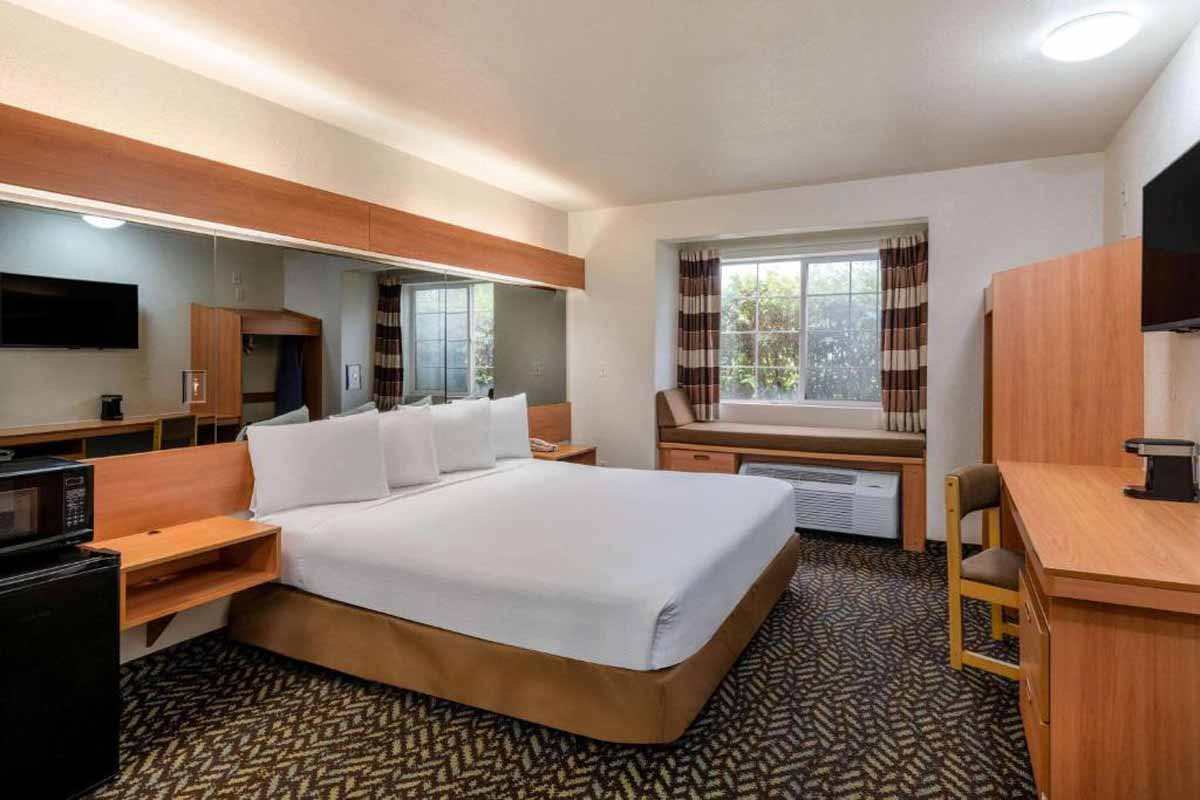 Microtel Inn & Suites by Wyndham Salt Lake City Airport
